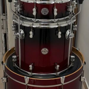 PDP Concept Maple 5Pc Shell Pack Red To Black Fade Lacquer Finish Used – פי די פי קונספט מייפל גימור אדום-שחור פייד משומש